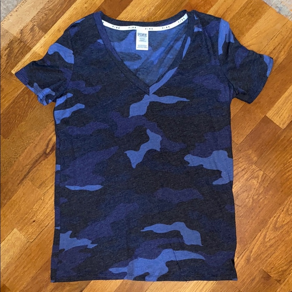 Women’s Navy Camo V Neck. By PINK. Size Medium.